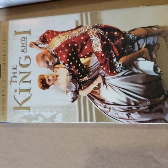 6 VHS vintage video tapes Gigi King & I Music Man My Fair Lady South Pacific - Picture 5 of 7